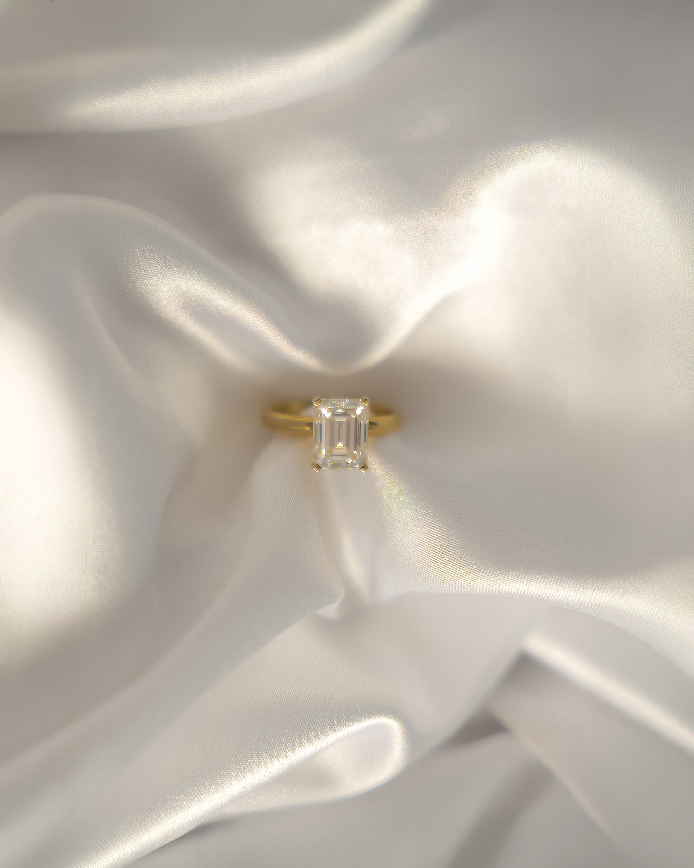 Emerald Cut -Moissanite Solitaire ring gold - S952